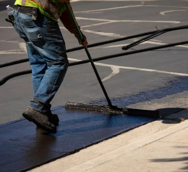 Asphalt Sealcoating in Massillon project 1