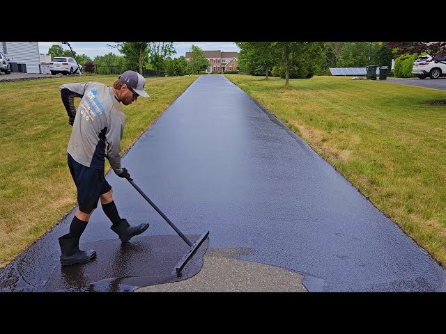 Asphalt Sealcoating in Massillon project 6